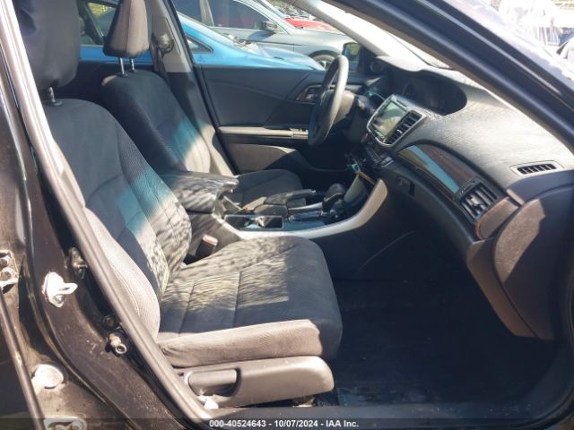 Photo 4 VIN: 1HGCR2F73HA229752 - HONDA ACCORD 