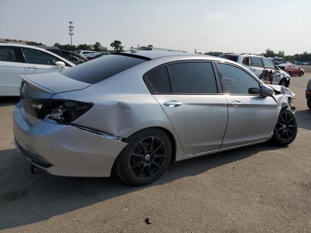 Photo 2 VIN: 1HGCR2F73HA259219 - HONDA ACCORD EX 