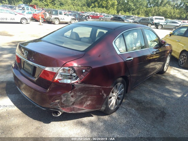 Photo 3 VIN: 1HGCR2F74DA208368 - HONDA ACCORD SDN 