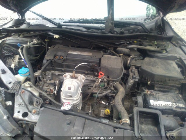 Photo 9 VIN: 1HGCR2F74EA047876 - HONDA ACCORD SEDAN 