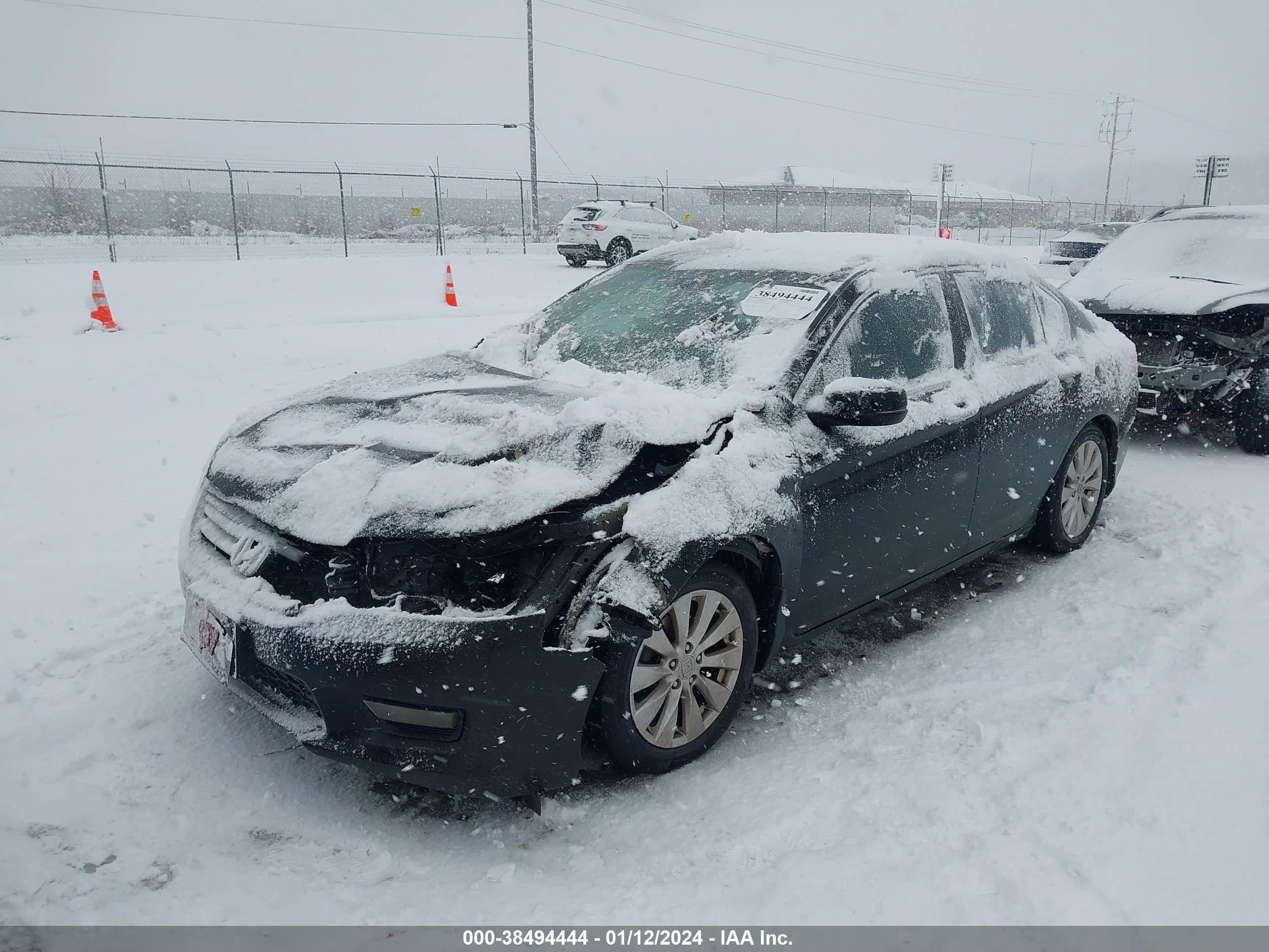 Photo 1 VIN: 1HGCR2F74EA103430 - CHEVROLET SILVERADO 