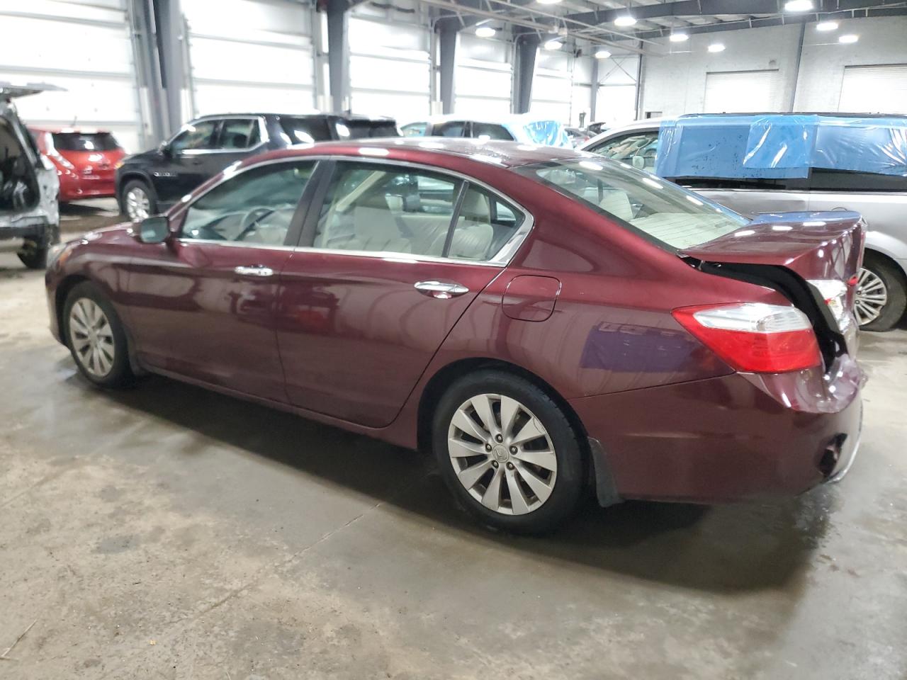 Photo 1 VIN: 1HGCR2F74FA054019 - HONDA ACCORD 