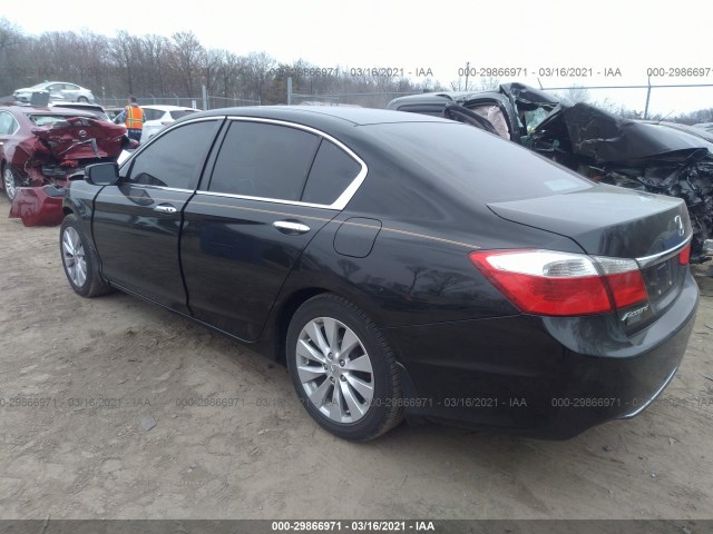 Photo 2 VIN: 1HGCR2F74FA186987 - HONDA ACCORD SEDAN 