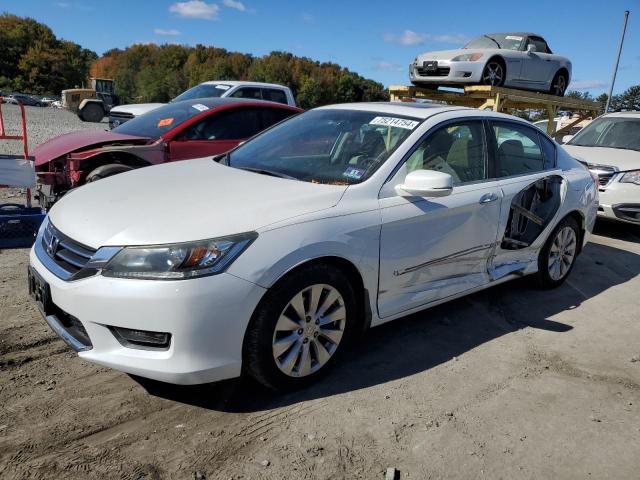 Photo 0 VIN: 1HGCR2F74FA250266 - HONDA ACCORD EX 