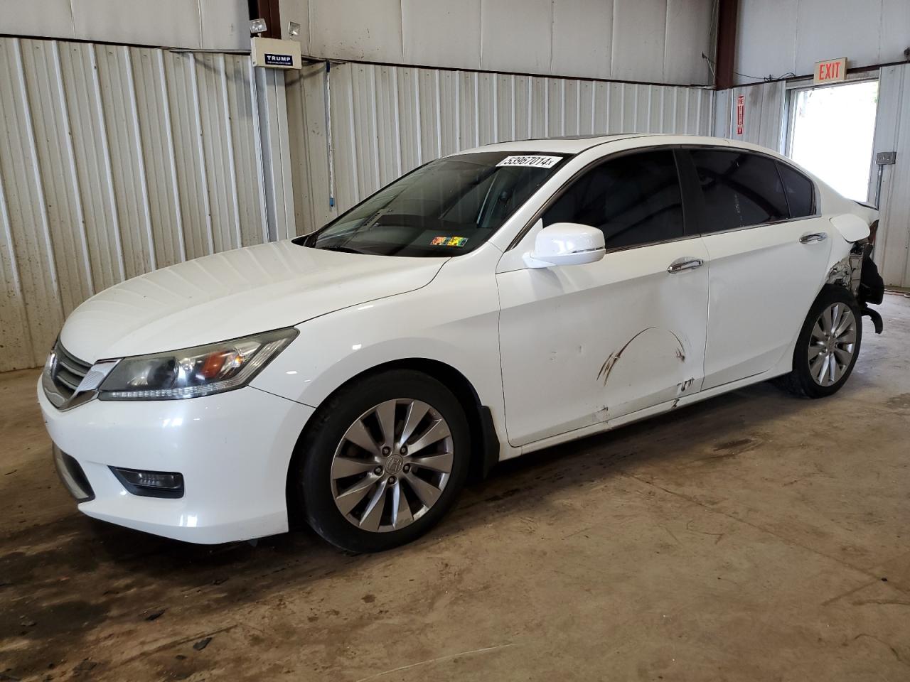 Photo 0 VIN: 1HGCR2F74FA270064 - HONDA ACCORD 