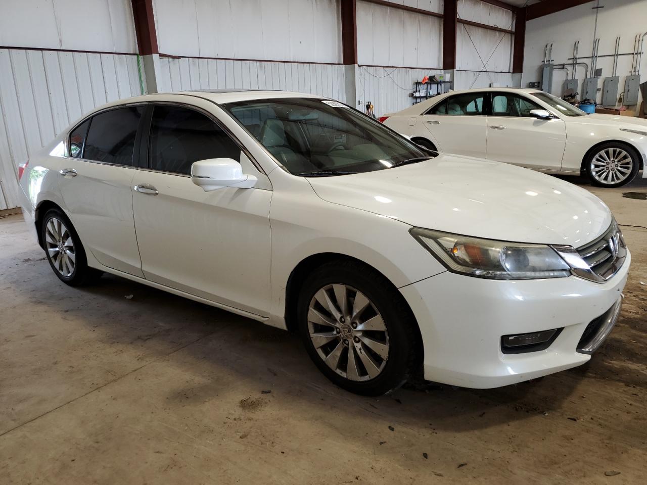 Photo 3 VIN: 1HGCR2F74FA270064 - HONDA ACCORD 