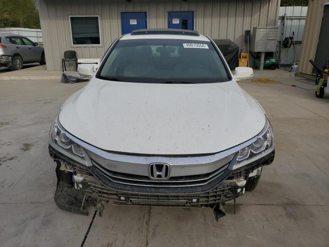 Photo 4 VIN: 1HGCR2F74GA111174 - HONDA ACCORD 