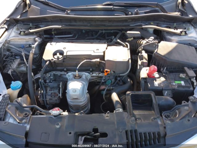 Photo 9 VIN: 1HGCR2F74GA224235 - HONDA ACCORD 