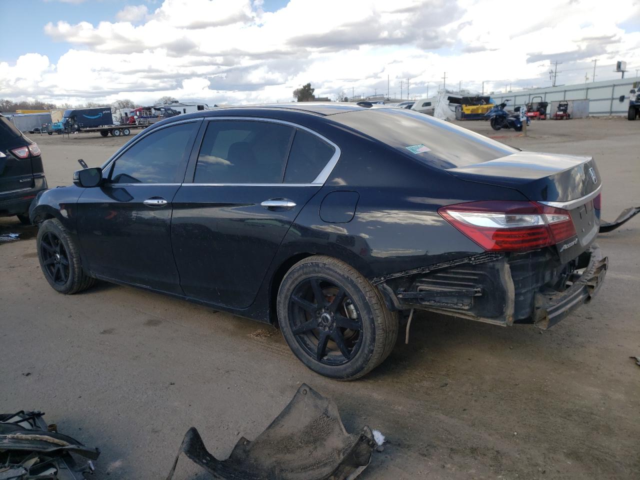 Photo 1 VIN: 1HGCR2F74GA236112 - HONDA ACCORD 