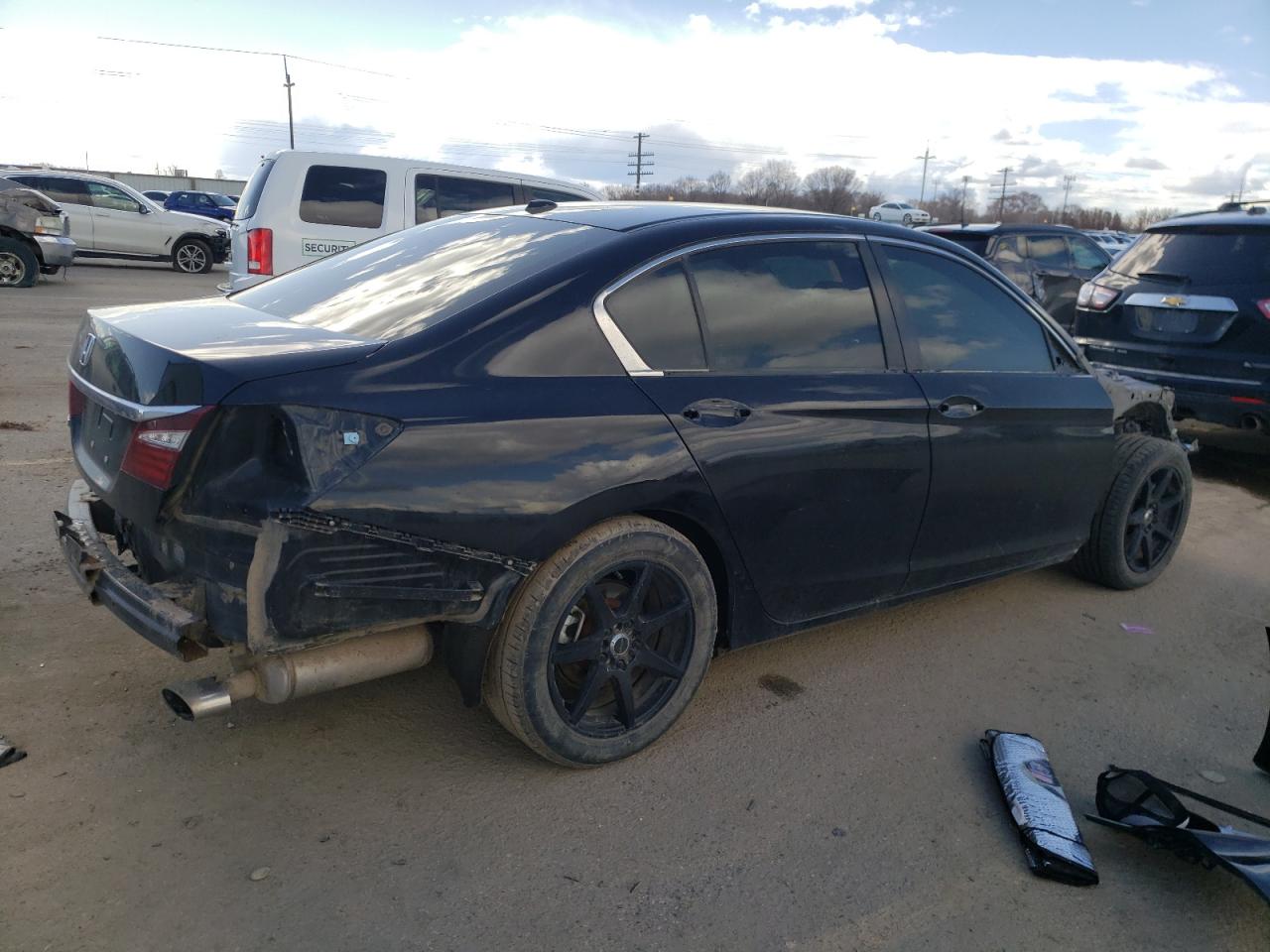 Photo 2 VIN: 1HGCR2F74GA236112 - HONDA ACCORD 