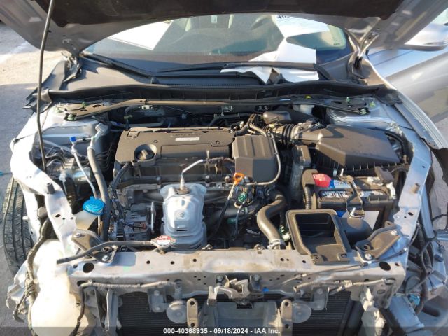 Photo 9 VIN: 1HGCR2F74HA210157 - HONDA ACCORD 