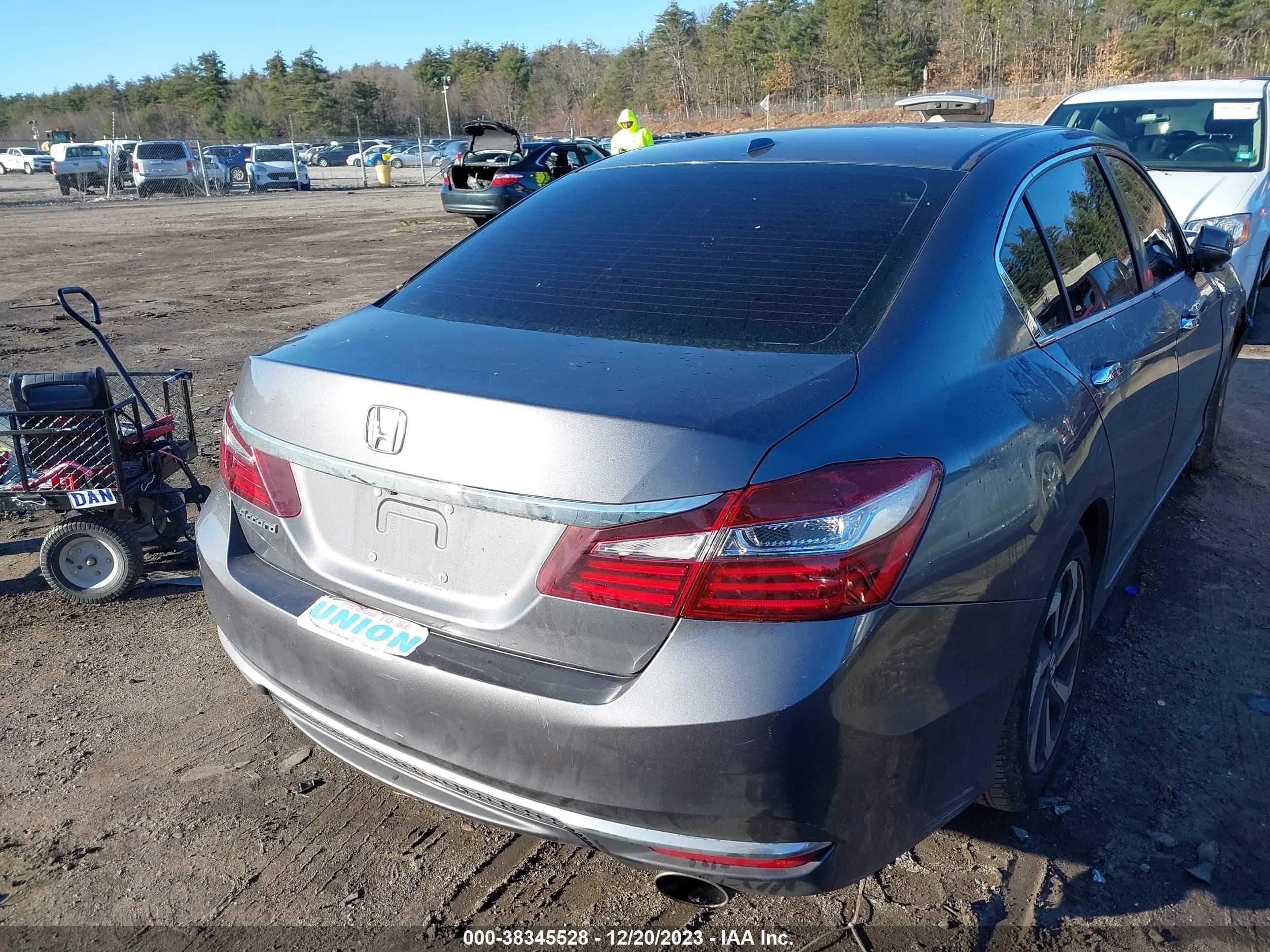 Photo 15 VIN: 1HGCR2F74HA259794 - HONDA ACCORD 