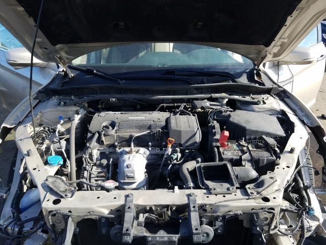 Photo 6 VIN: 1HGCR2F74HA289779 - HONDA ACCORD EX 