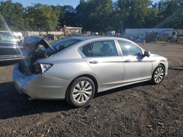 Photo 2 VIN: 1HGCR2F75DA164719 - HONDA ACCORD EX 