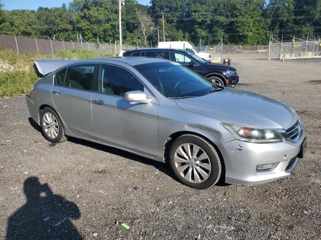 Photo 3 VIN: 1HGCR2F75DA164719 - HONDA ACCORD EX 