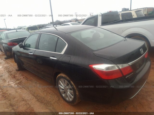 Photo 2 VIN: 1HGCR2F75DA242965 - HONDA ACCORD SDN 