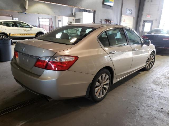 Photo 3 VIN: 1HGCR2F75EA057655 - HONDA ACCORD EX 