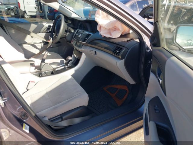 Photo 4 VIN: 1HGCR2F75EA068641 - HONDA ACCORD 