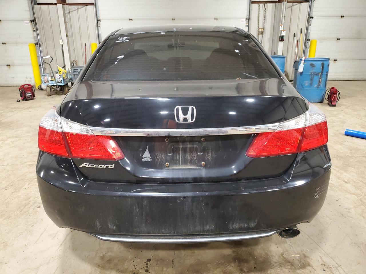 Photo 5 VIN: 1HGCR2F75EA112489 - HONDA ACCORD 