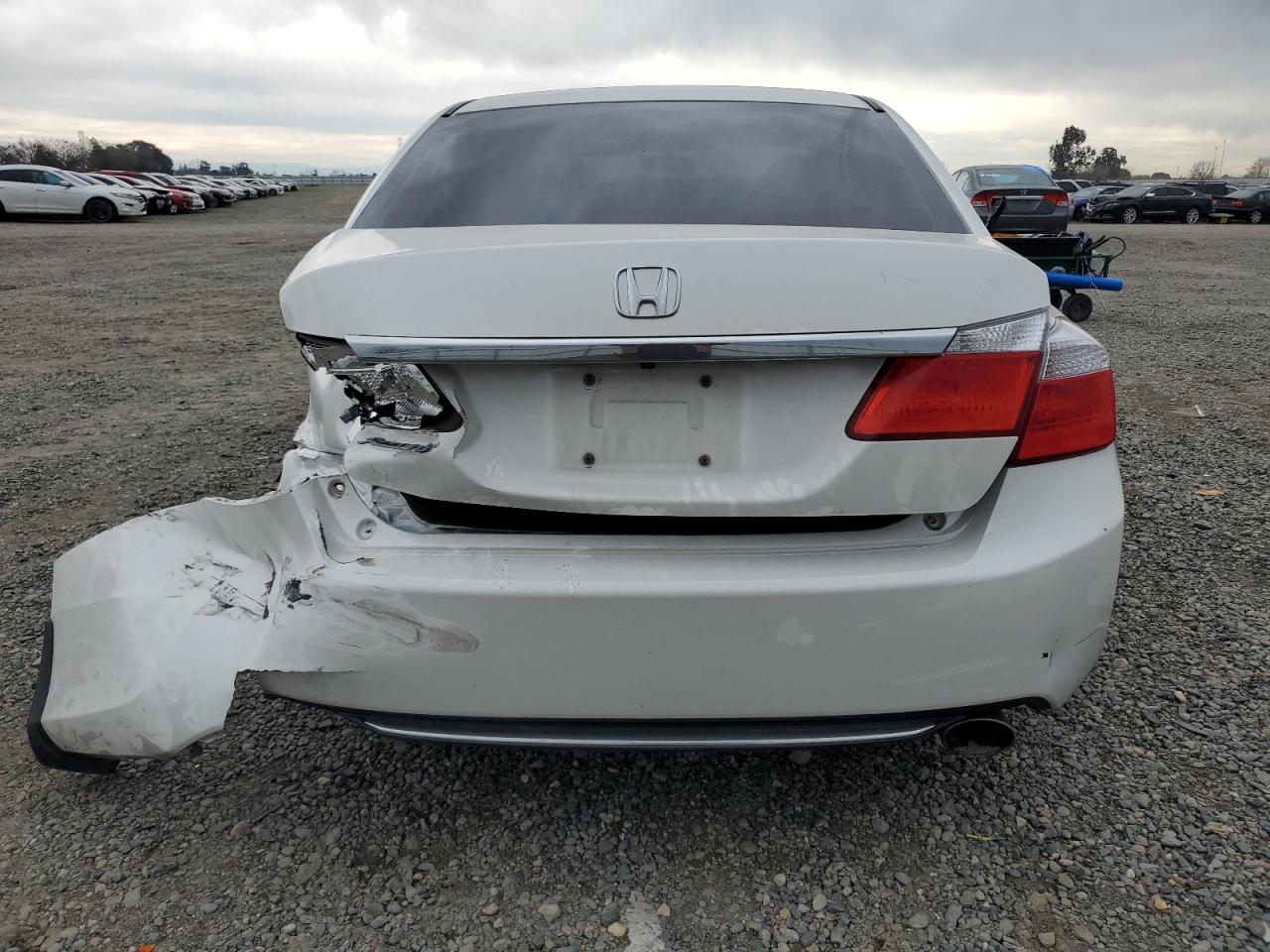 Photo 5 VIN: 1HGCR2F75EA114288 - HONDA ACCORD 