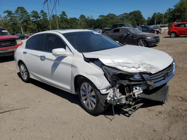 Photo 3 VIN: 1HGCR2F75EA297207 - HONDA ACCORD EX 