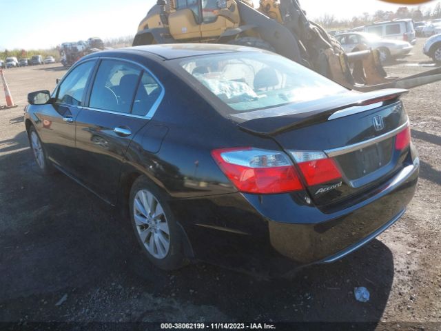 Photo 2 VIN: 1HGCR2F75FA013530 - HONDA ACCORD 