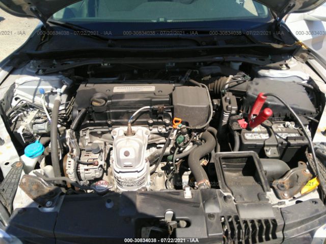 Photo 9 VIN: 1HGCR2F75FA042140 - HONDA ACCORD SEDAN 