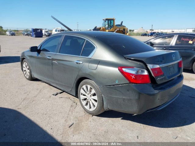 Photo 2 VIN: 1HGCR2F75FA047967 - HONDA ACCORD 