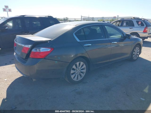 Photo 3 VIN: 1HGCR2F75FA047967 - HONDA ACCORD 