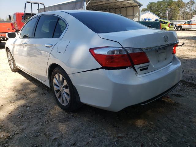 Photo 2 VIN: 1HGCR2F75FA061657 - HONDA ACCORD EX 