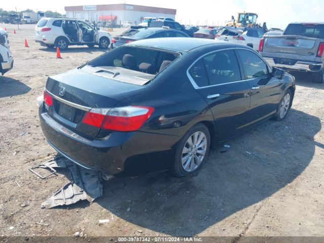 Photo 3 VIN: 1HGCR2F75FA077289 - HONDA ACCORD 