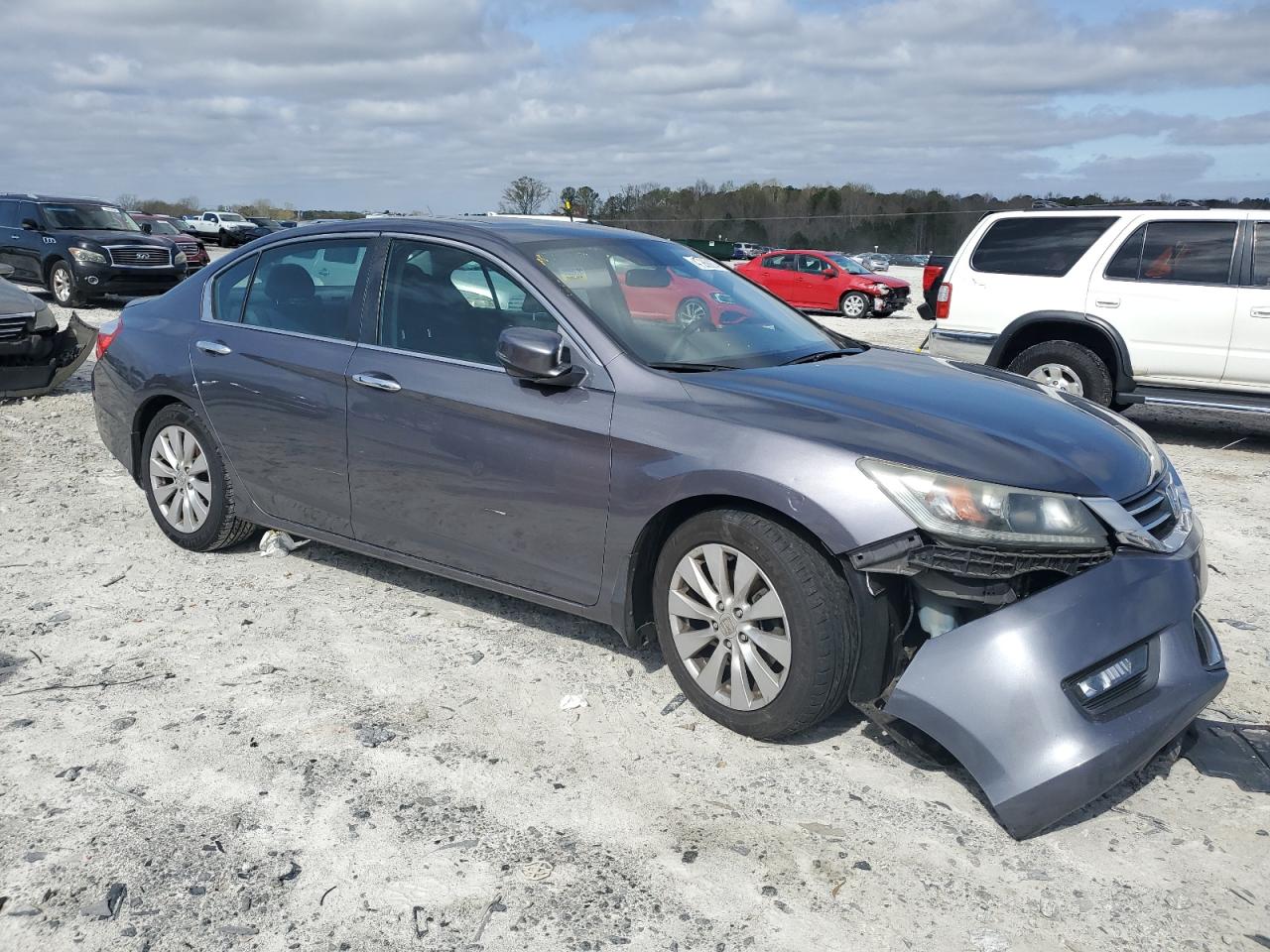 Photo 3 VIN: 1HGCR2F75FA131061 - HONDA ACCORD 