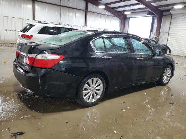 Photo 2 VIN: 1HGCR2F75FA134817 - HONDA ACCORD 