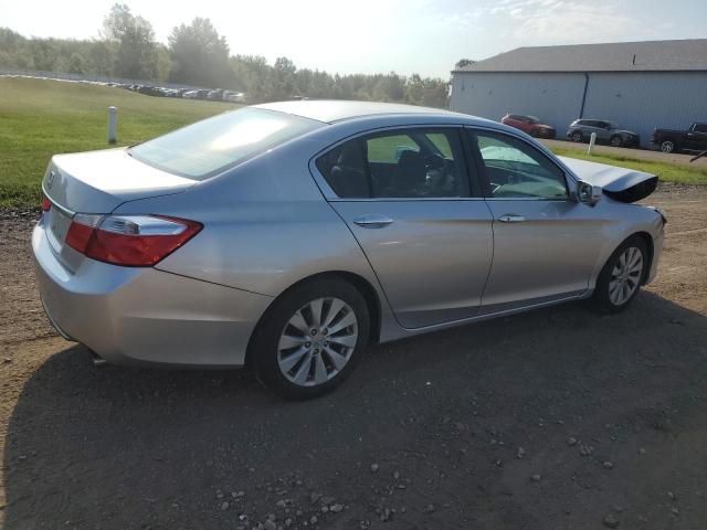 Photo 2 VIN: 1HGCR2F75FA183340 - HONDA ACCORD EX 