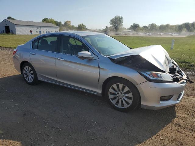 Photo 3 VIN: 1HGCR2F75FA183340 - HONDA ACCORD EX 