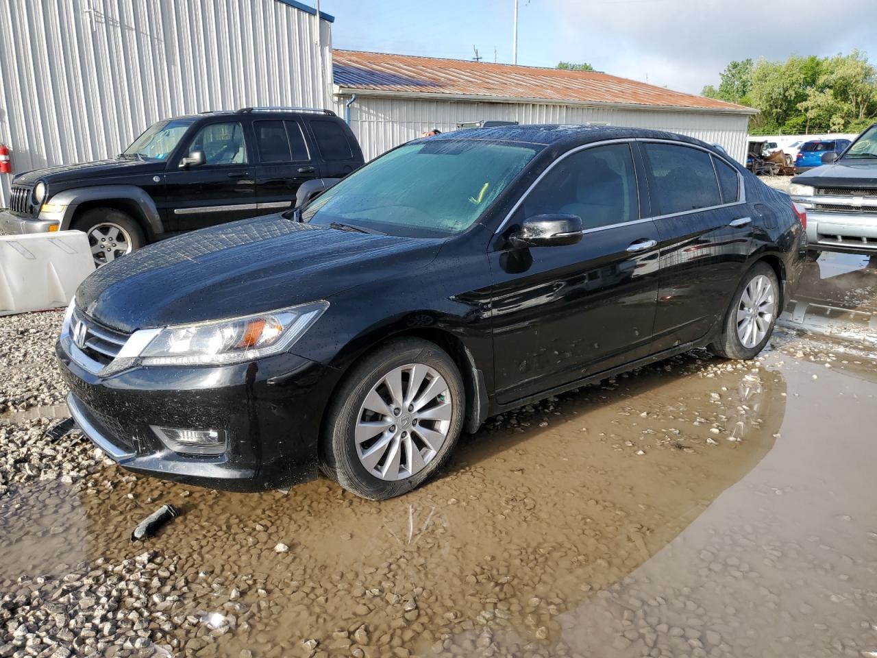 Photo 0 VIN: 1HGCR2F75FA220130 - HONDA ACCORD 