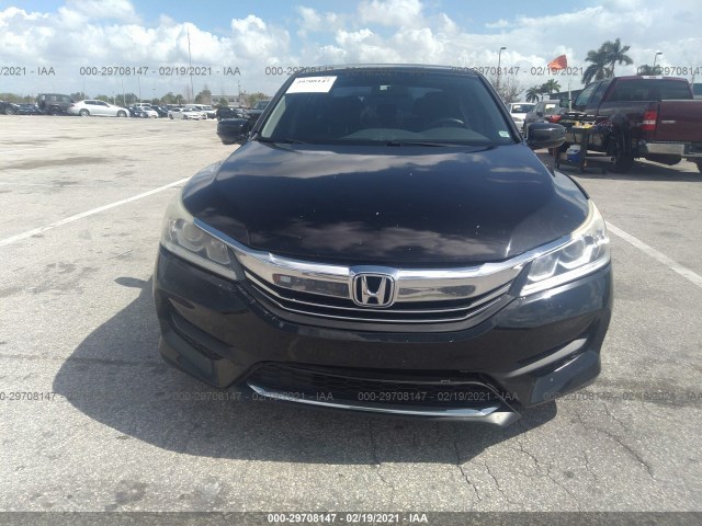 Photo 5 VIN: 1HGCR2F75GA107294 - HONDA ACCORD SEDAN 