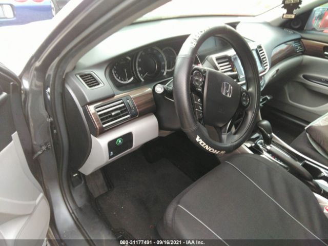 Photo 4 VIN: 1HGCR2F75GA182609 - HONDA ACCORD SEDAN 