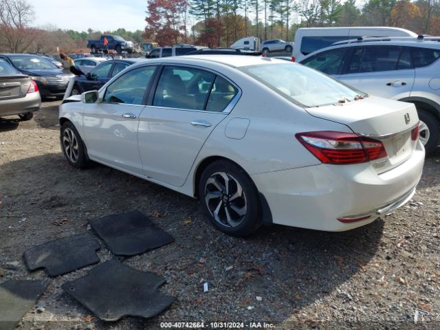 Photo 2 VIN: 1HGCR2F75HA129152 - HONDA ACCORD 