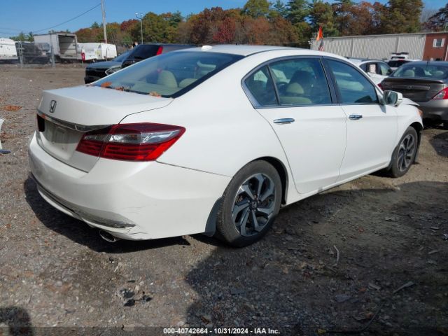 Photo 3 VIN: 1HGCR2F75HA129152 - HONDA ACCORD 