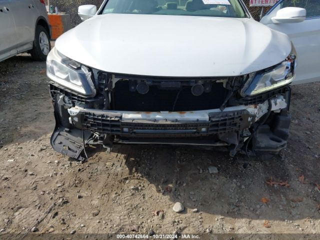 Photo 5 VIN: 1HGCR2F75HA129152 - HONDA ACCORD 