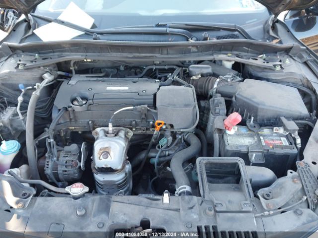 Photo 9 VIN: 1HGCR2F75HA183910 - HONDA ACCORD 