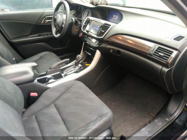 Photo 4 VIN: 1HGCR2F75HA223077 - HONDA ACCORD SEDAN 