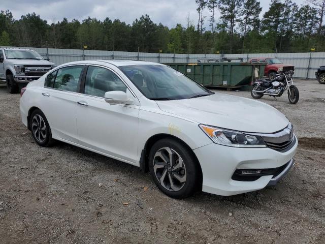 Photo 3 VIN: 1HGCR2F75HA270111 - HONDA ACCORD EX 