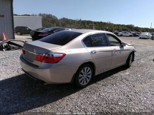 Photo 3 VIN: 1HGCR2F76DA117862 - HONDA ACCORD SDN 