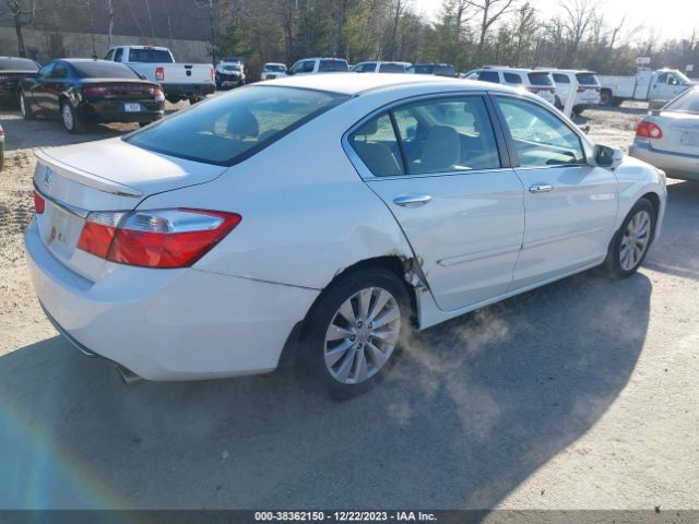 Photo 3 VIN: 1HGCR2F76EA054327 - HONDA ACCORD 