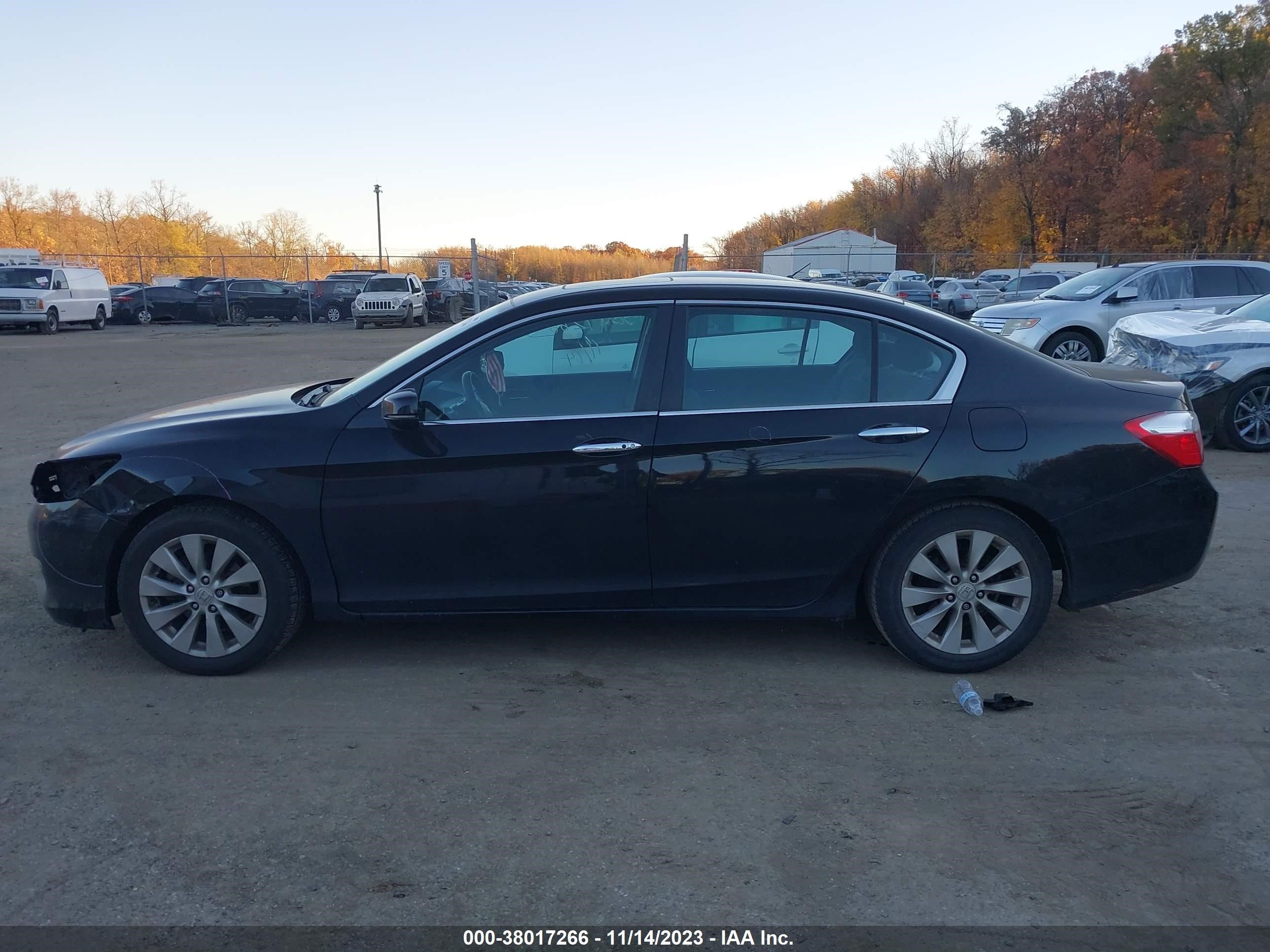 Photo 14 VIN: 1HGCR2F76EA126255 - HONDA ACCORD 