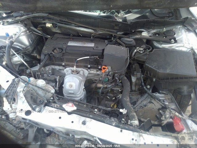 Photo 9 VIN: 1HGCR2F76FA031180 - HONDA ACCORD SEDAN 