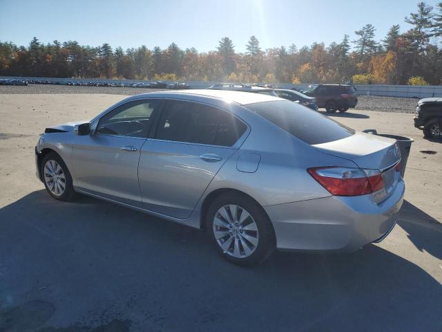 Photo 1 VIN: 1HGCR2F76FA036508 - HONDA ACCORD EX 