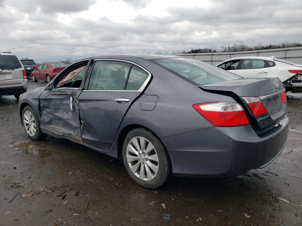 Photo 1 VIN: 1HGCR2F76FA226826 - HONDA ACCORD 